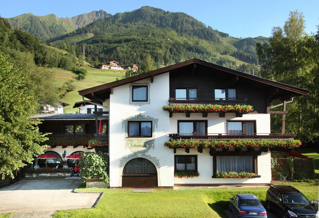 Johannahof Appartements Kaprun Exterior photo