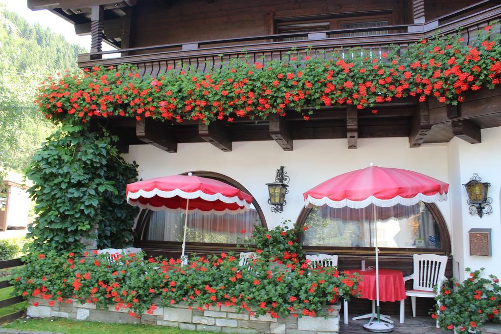 Johannahof Appartements Kaprun Exterior photo